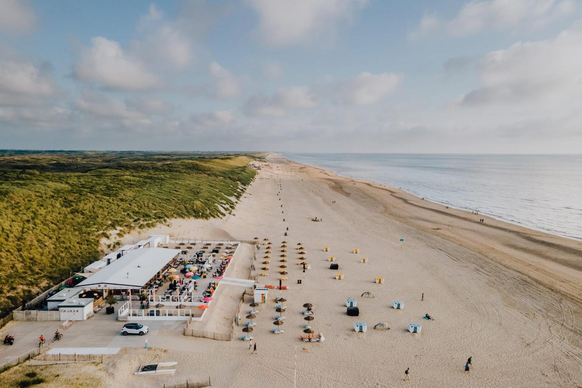 Studio Tara At The Beach With Private Parking Zandvoort Zewnętrze zdjęcie