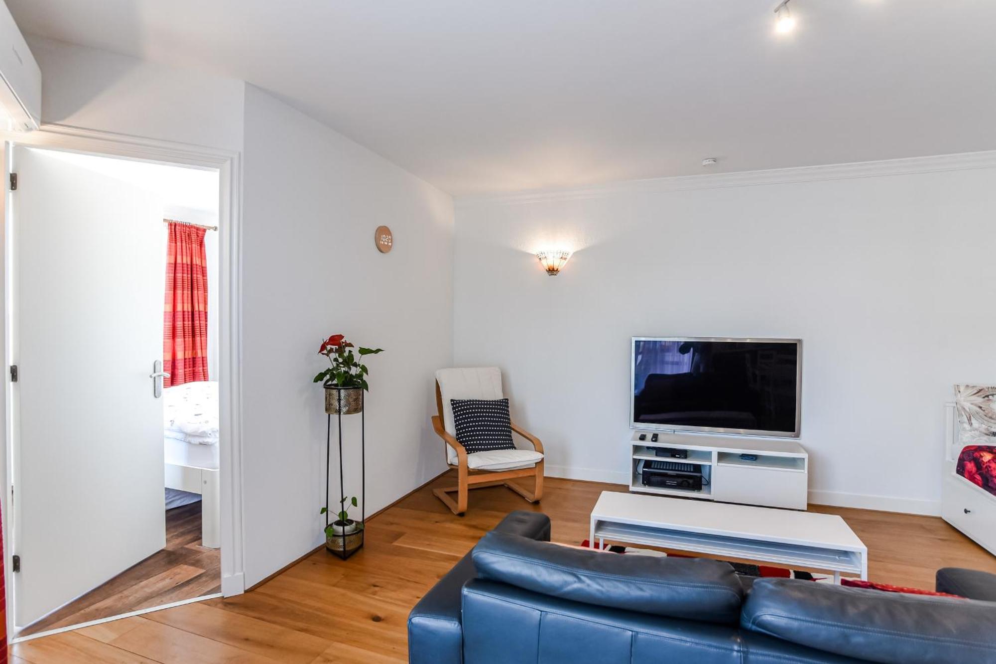 Studio Tara At The Beach With Private Parking Zandvoort Zewnętrze zdjęcie