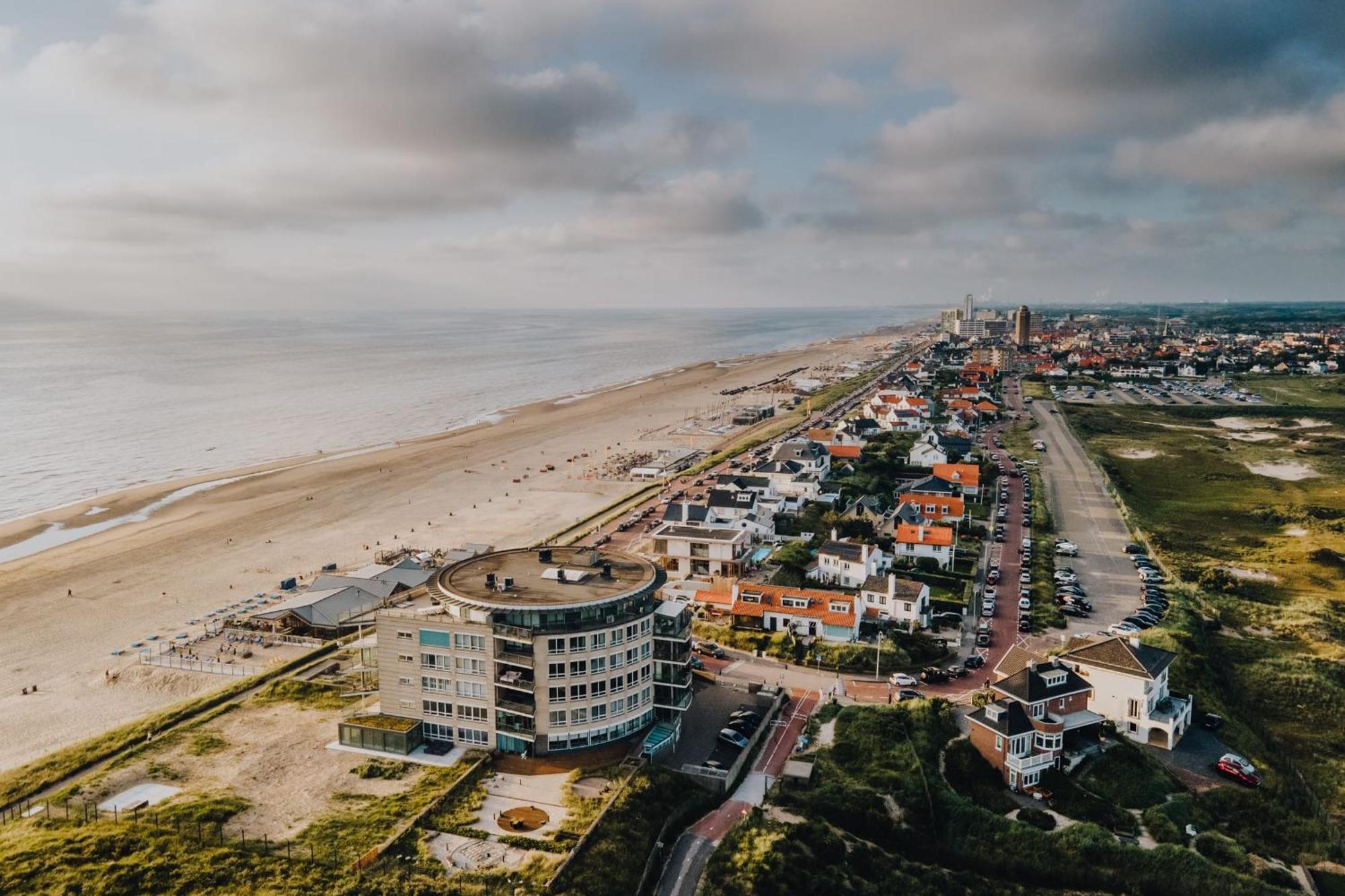 Studio Tara At The Beach With Private Parking Zandvoort Zewnętrze zdjęcie