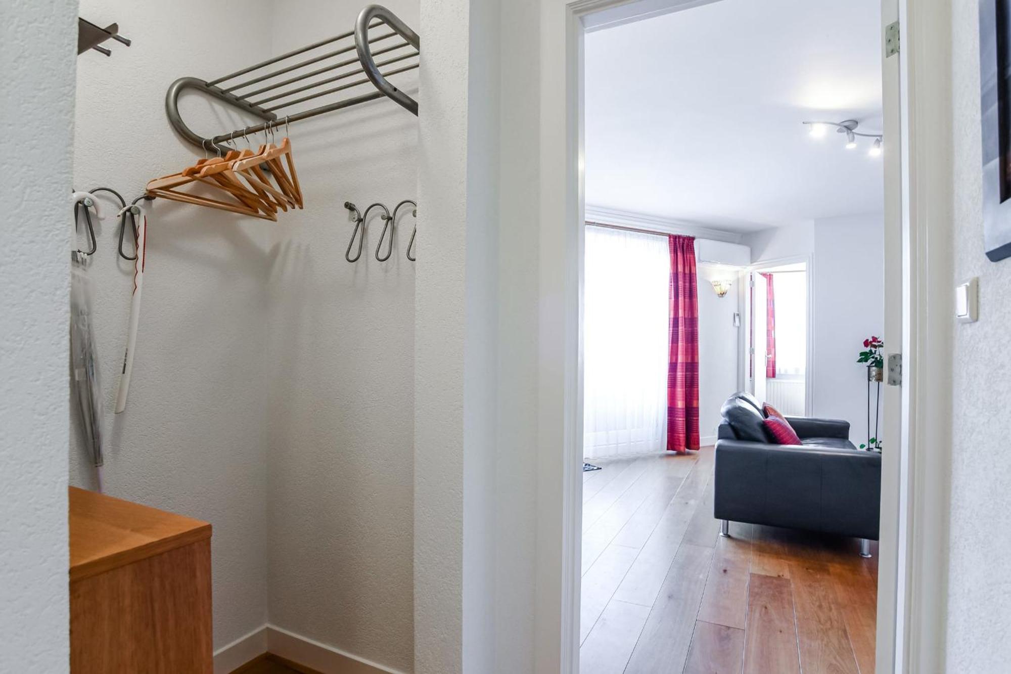 Studio Tara At The Beach With Private Parking Zandvoort Zewnętrze zdjęcie